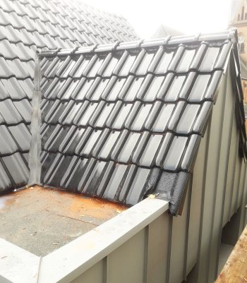 brölingen-referenzen-steildachsanierung-mit-dachgaube-und-dachfenster-24